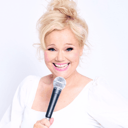 Caroline Rhea
